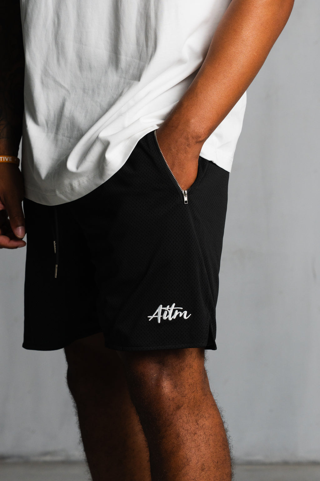SIG MESH SHORTS BLACK