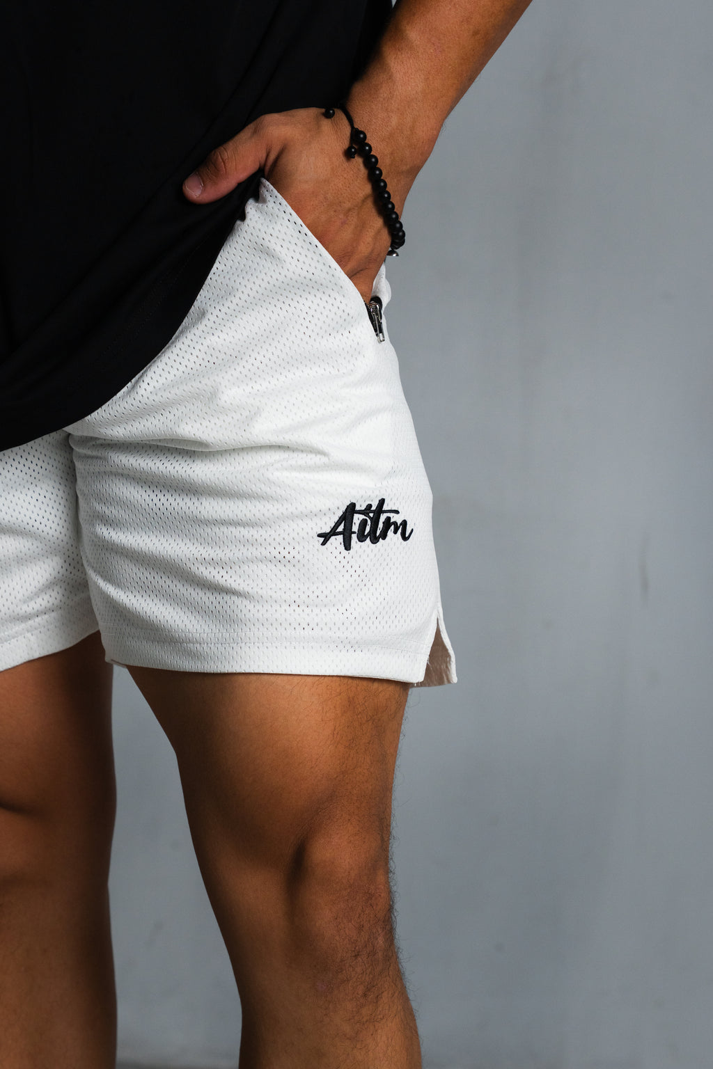 SIG MESH SHORTS WHITE