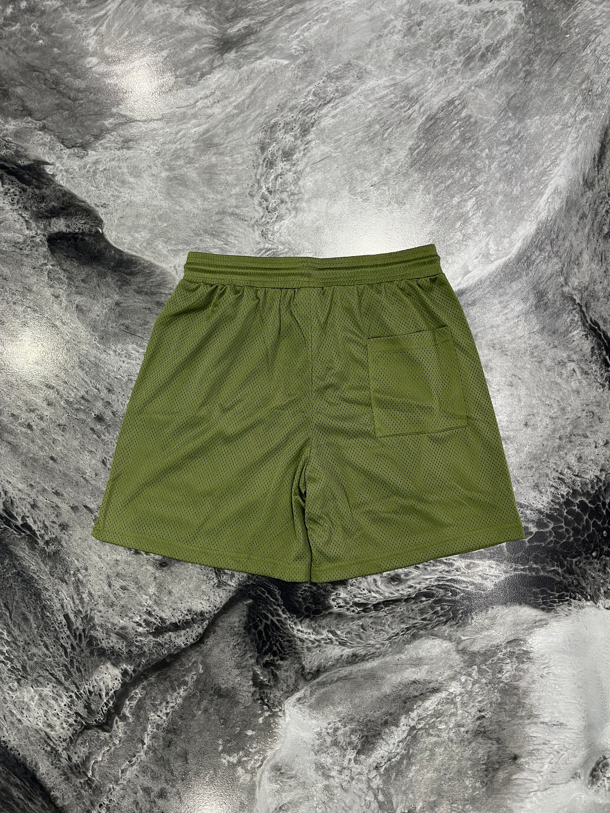 CORE MESH SHORTS - OLIVE GREEN